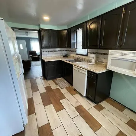 Beautiful Trailside Haven On The Edge Of Town Villa Hibbing Exterior photo