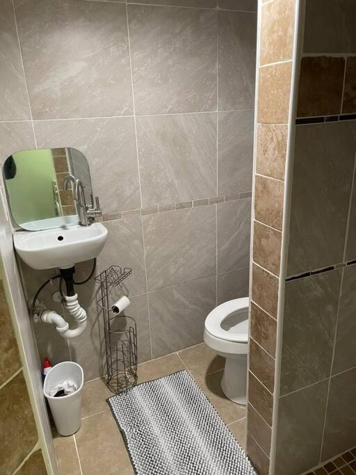 Holiday home Beautiful Trailside Haven On The Edge Of Town *
