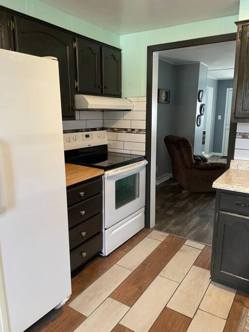 Holiday home Beautiful Trailside Haven On The Edge Of Town